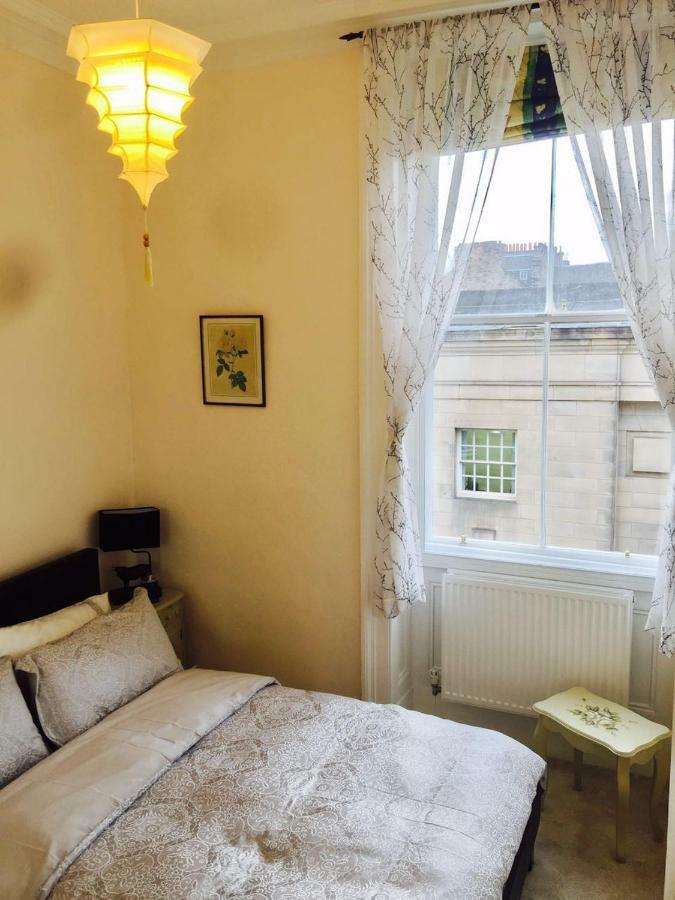 شقة Royal Mile St Giles St إدنبرة المظهر الخارجي الصورة